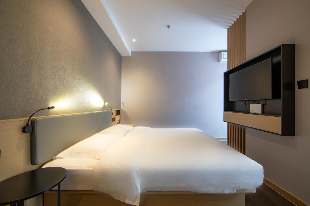 Greentree Inn Jiangsu Nanjing South Railway Station South Square Express Hotel מראה חיצוני תמונה
